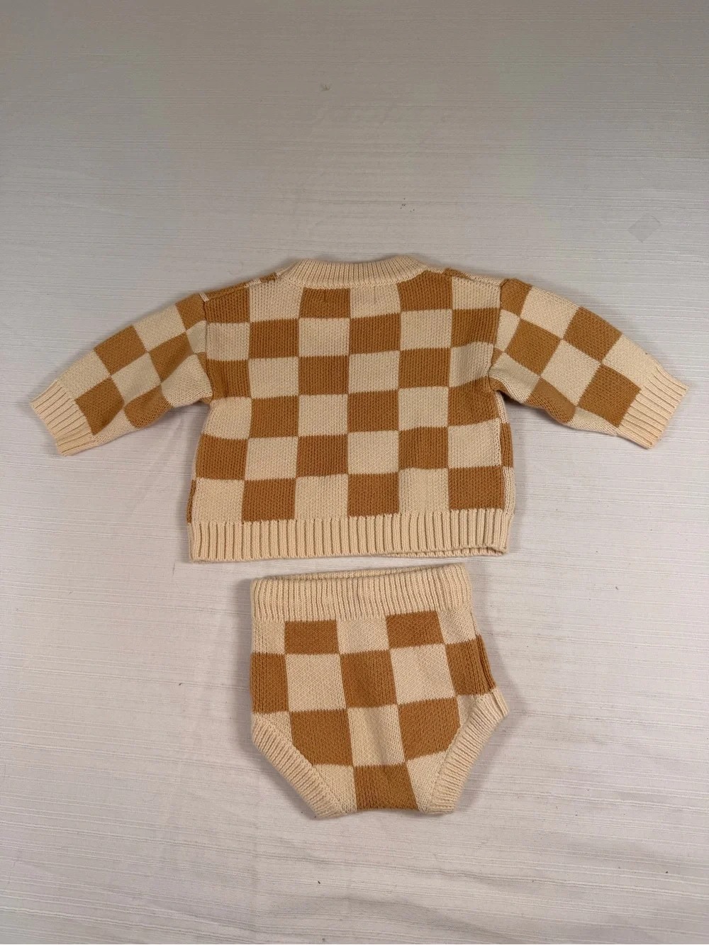 Huds + Hanes cozy checker