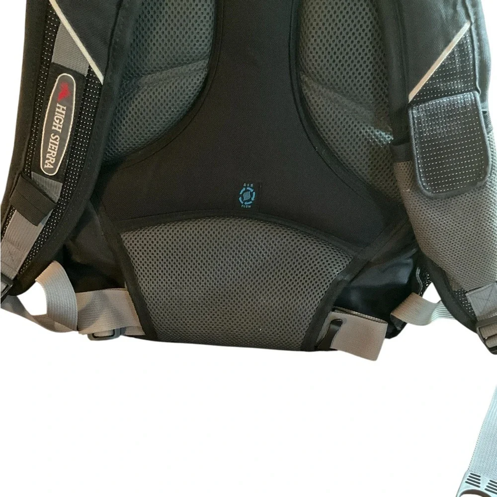 High Sierra like new