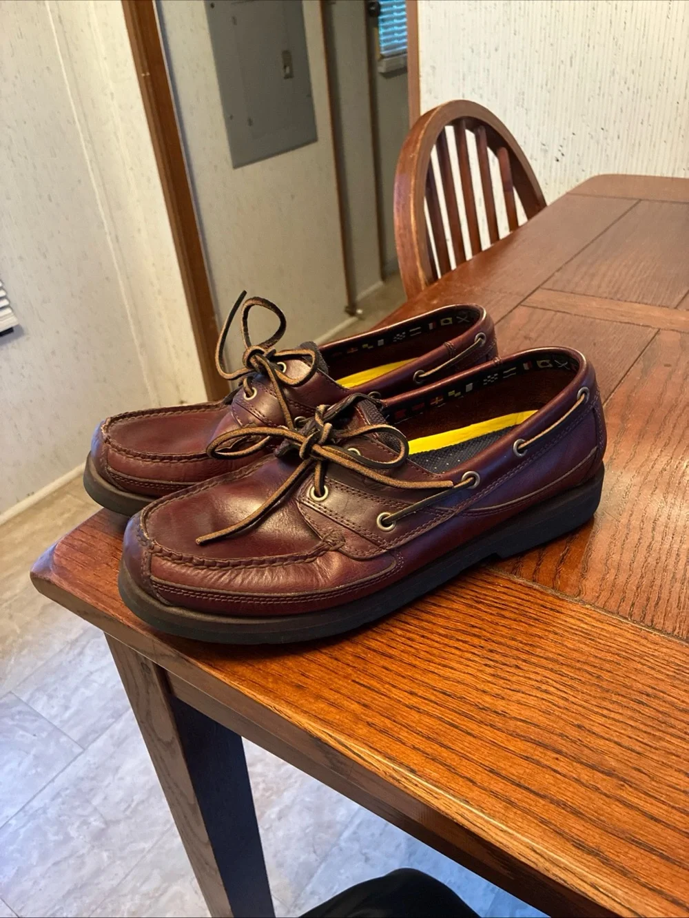 Timberland Echo Bay Boat Shoes Men’s 9.5 Leather Vintage 2 Eye Deck Shoes 71026