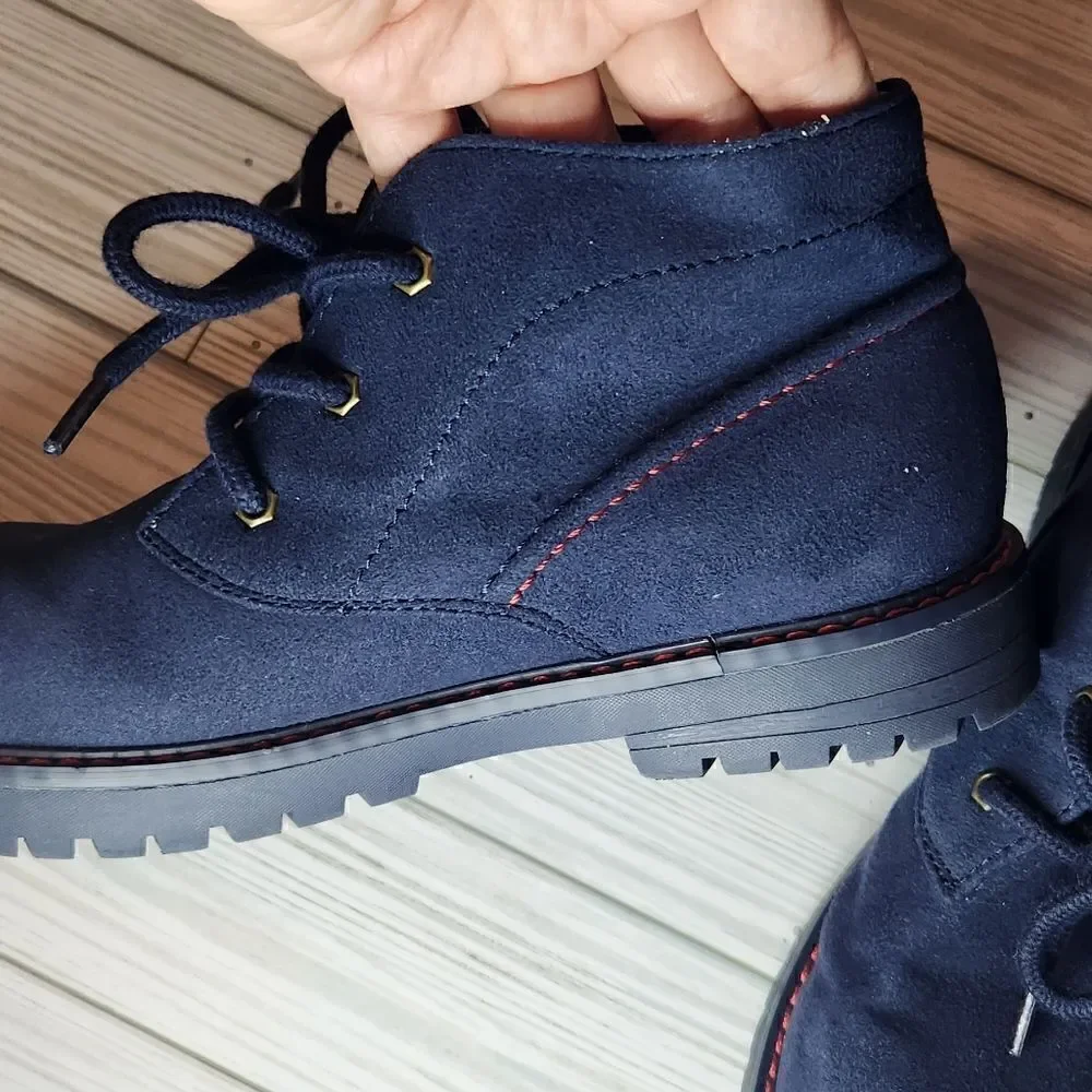 Tommy Hilfiger Navy Bramson Chukka Boot Boy Size 3