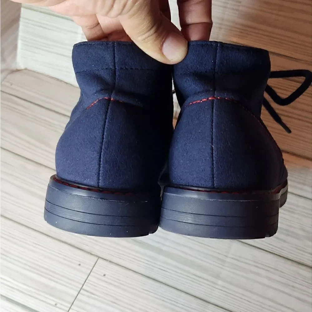 Tommy Hilfiger Navy Bramson Chukka Boot Boy Size 3