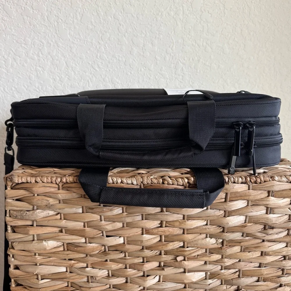 Samsonite laptop briefcase