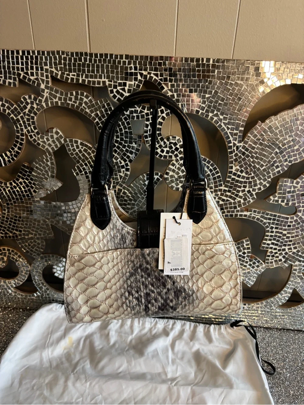 Brahmin polished day python