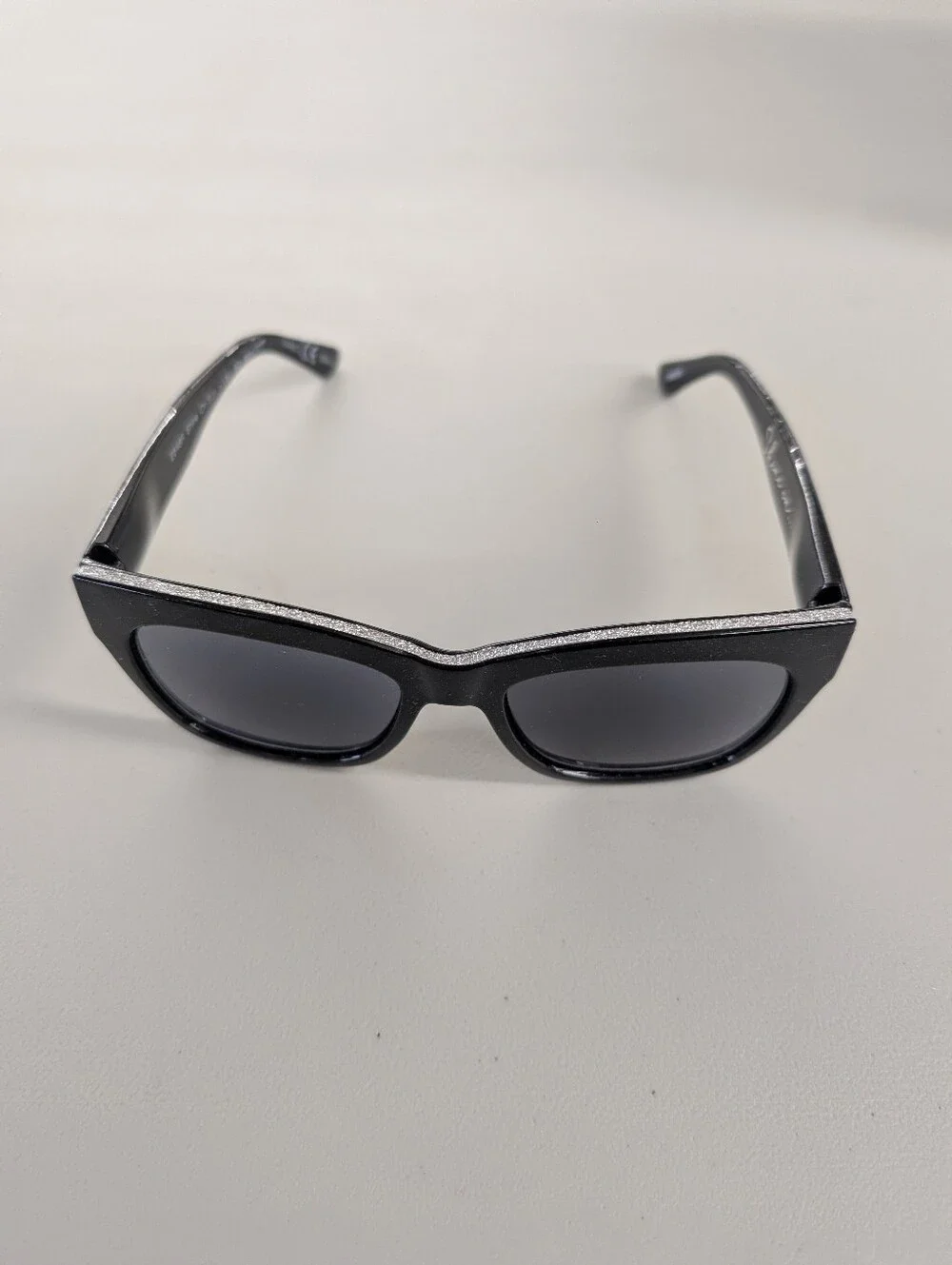 Peepers pre loved
