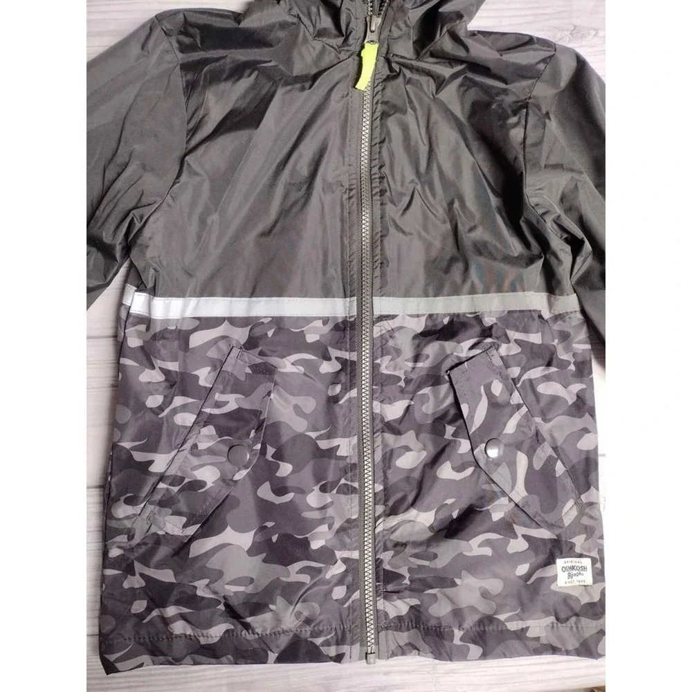 OshKosh B'gosh Kids Boys Camo Hooded Windbreaker Jacket Size‎ 8