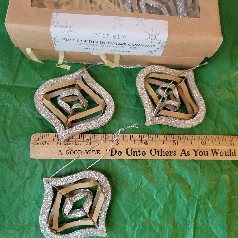 West Elm Kraft & Glitter Snowflake Ornaments (4) in Nested Box ~ VGUC
