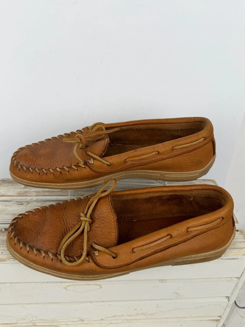 Minnetonka moosehide classic