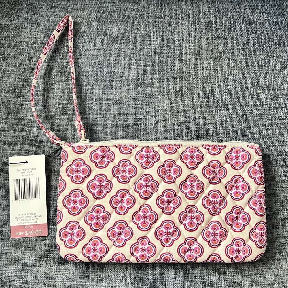 Vera Bradley compact wristlet