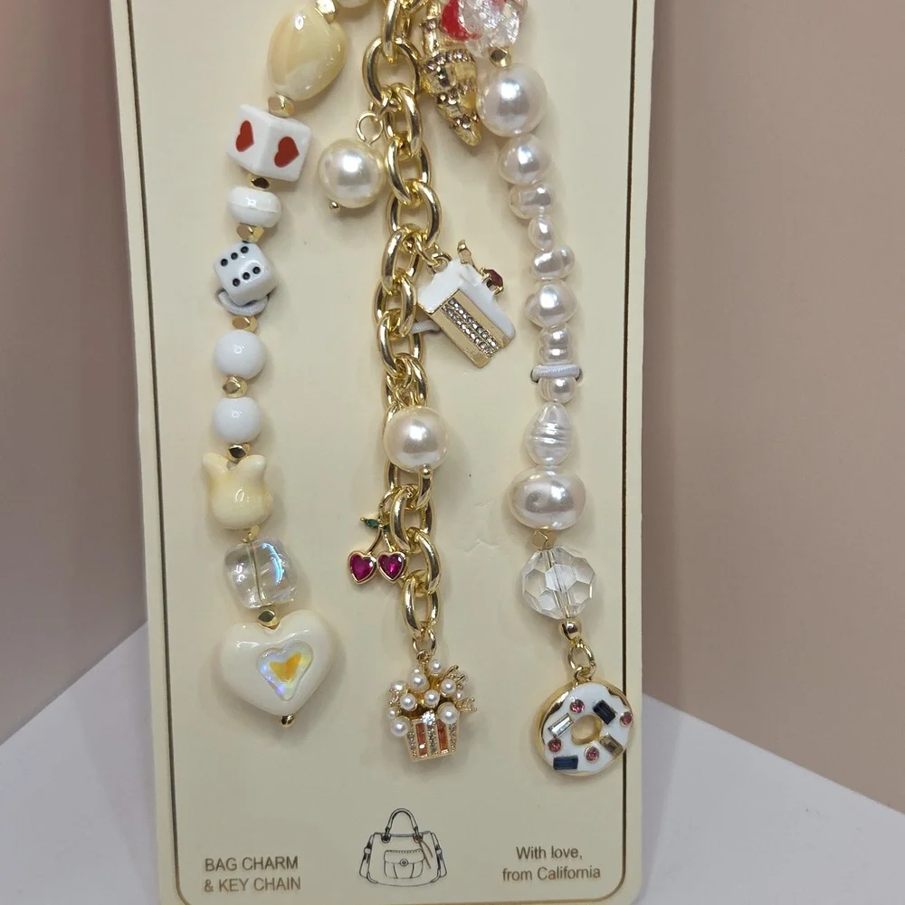 eye candy pearl charm
