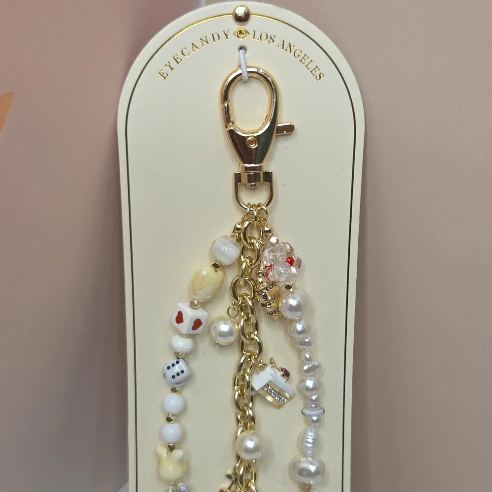 eye candy pearl charm
