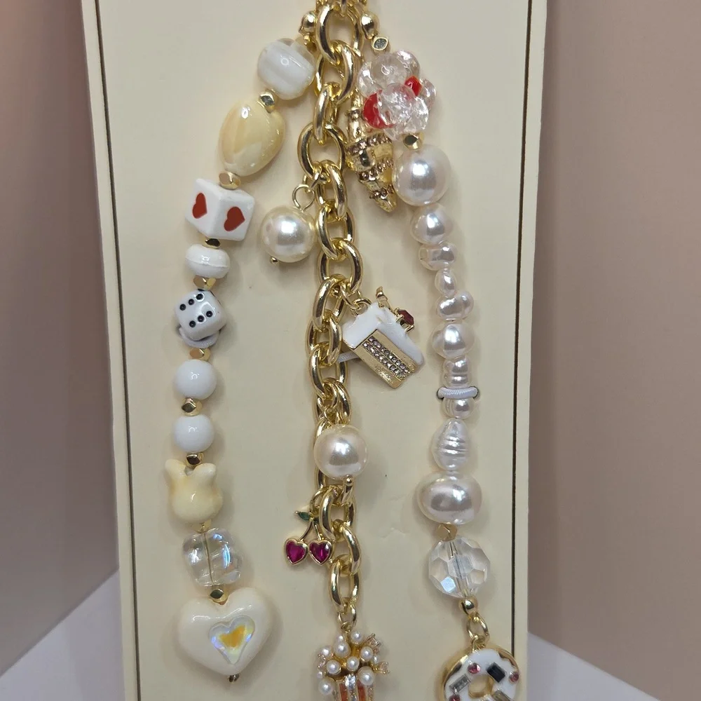 eye candy pearl charm