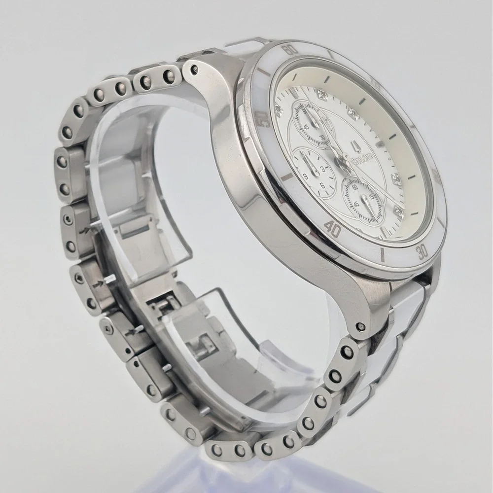 Bulova diamond keeping