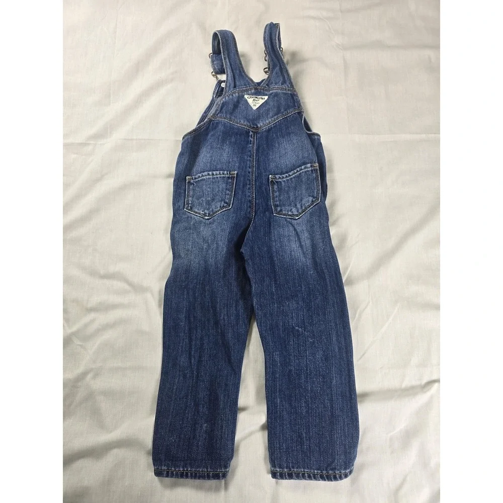OshKosh Bgosh brand oshkosh