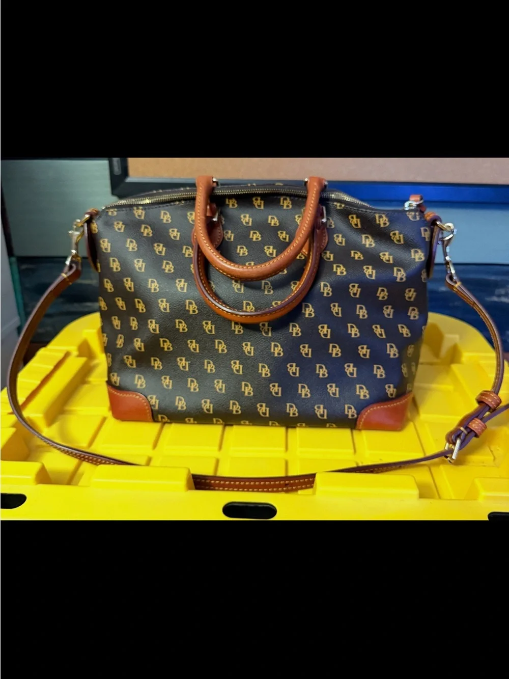 Dooney & Bourke dooney bourke