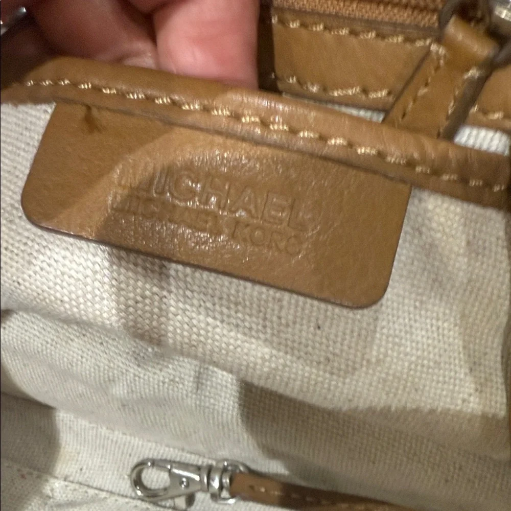 Michael Kors elegant brown