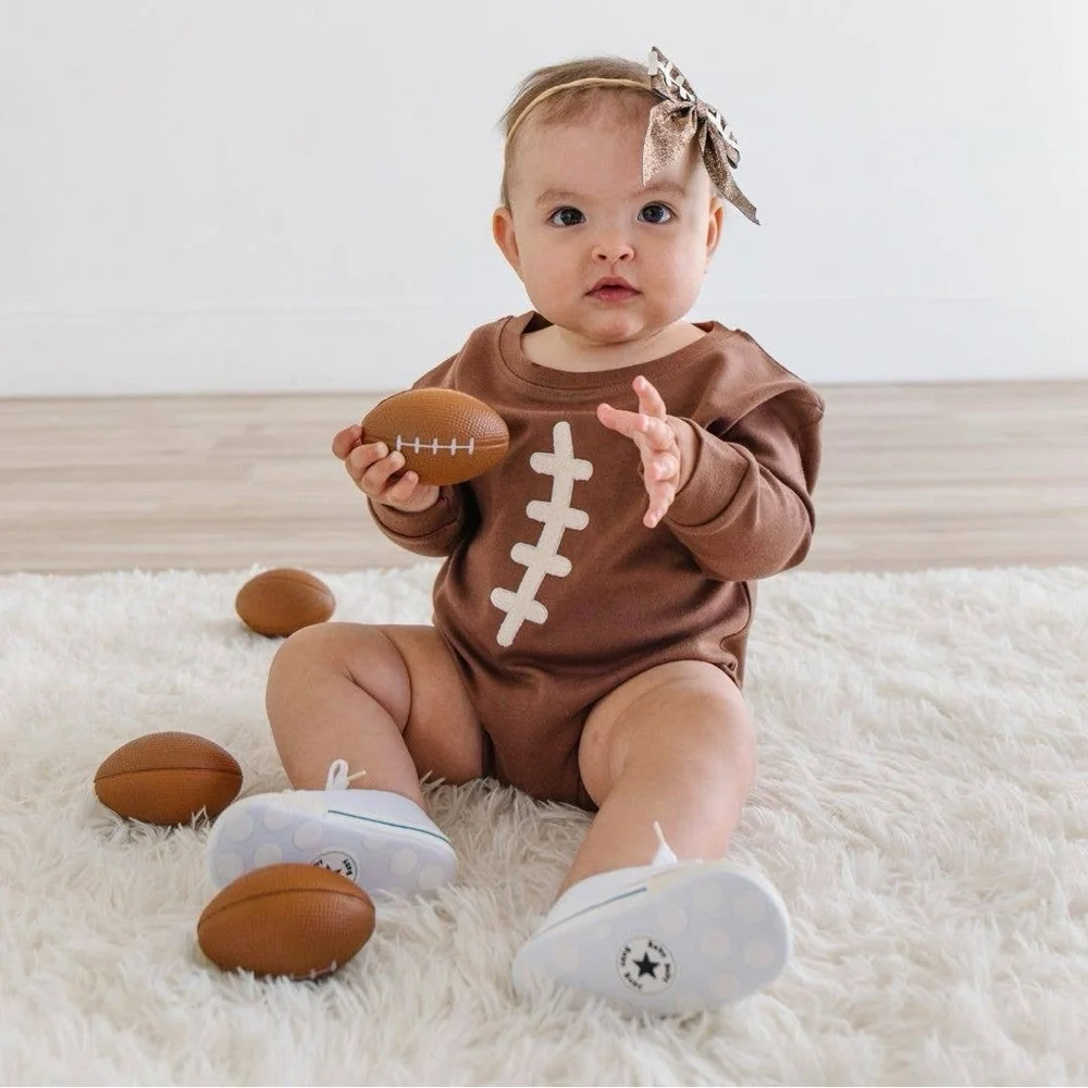 Sweet Wink football lace
