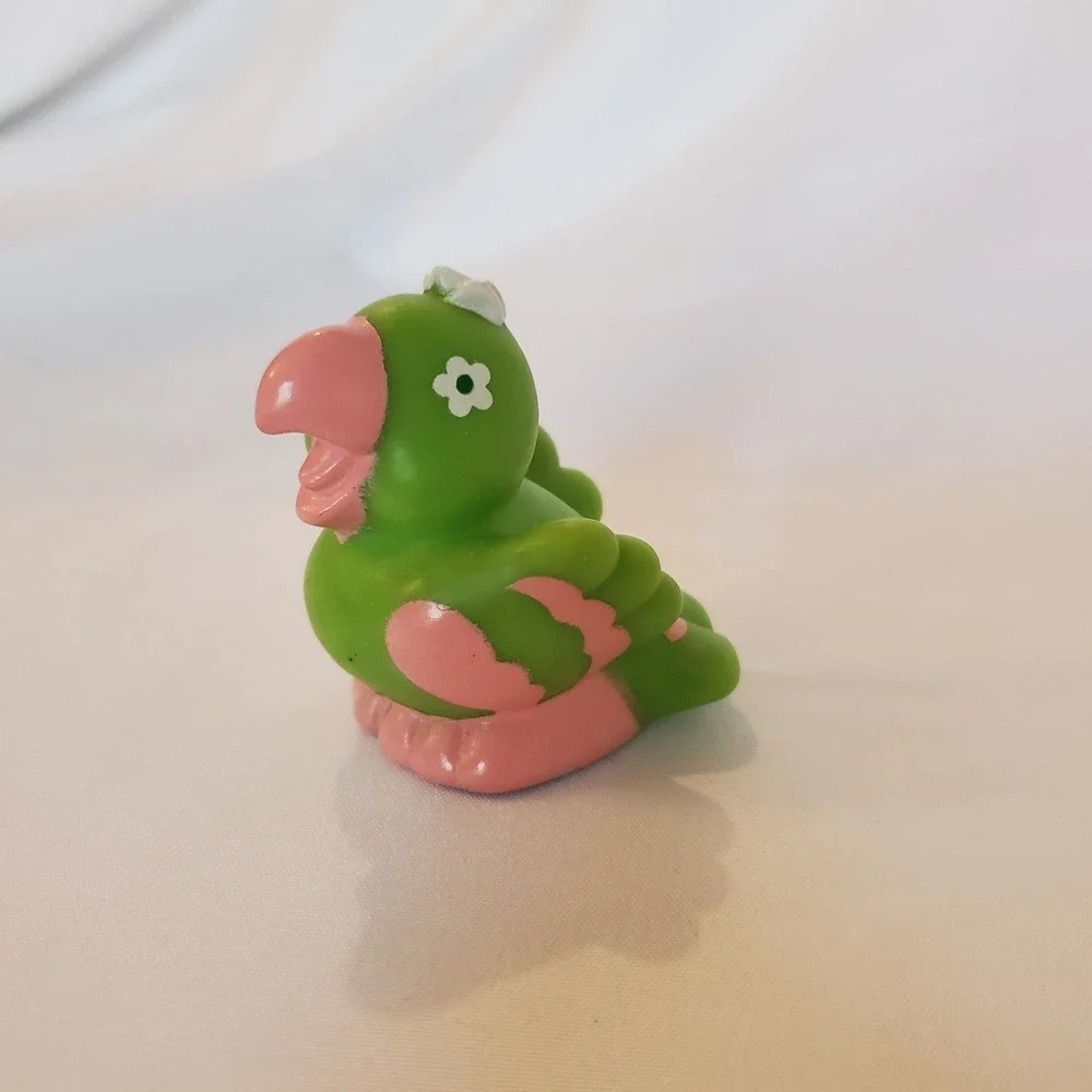 PARFAIT PARROT Strawberry Shortcake Lime‎ Chiffon Doll's Pet Vintage 1982