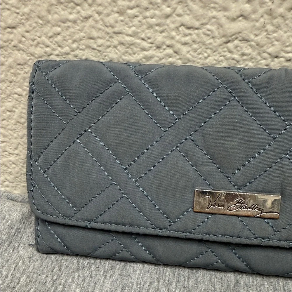 Vera Bradley elegant quilted