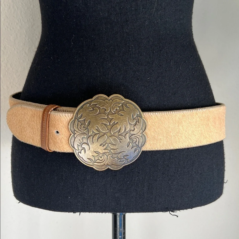 ESCADA ELITE ACCESSORIES Women’s Large Ornate Brass Tone Buckle Cowhide Belt L