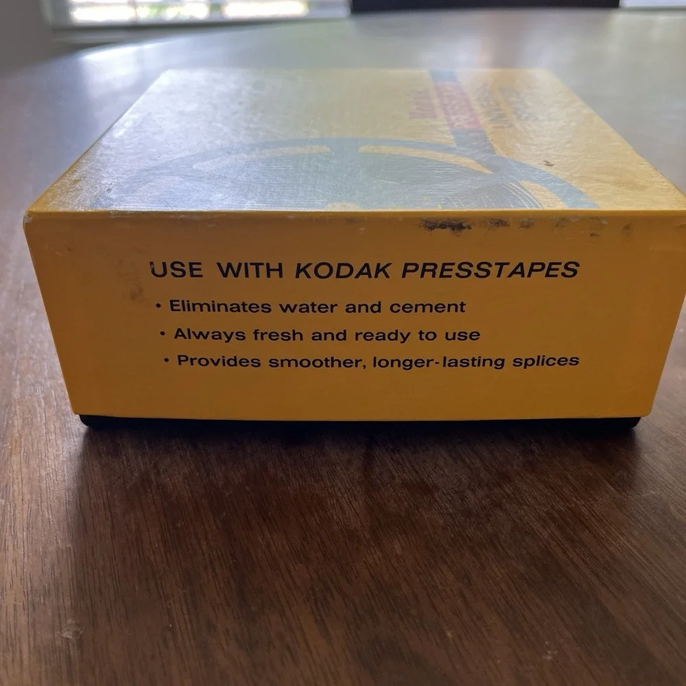 Kodak universal splicer
