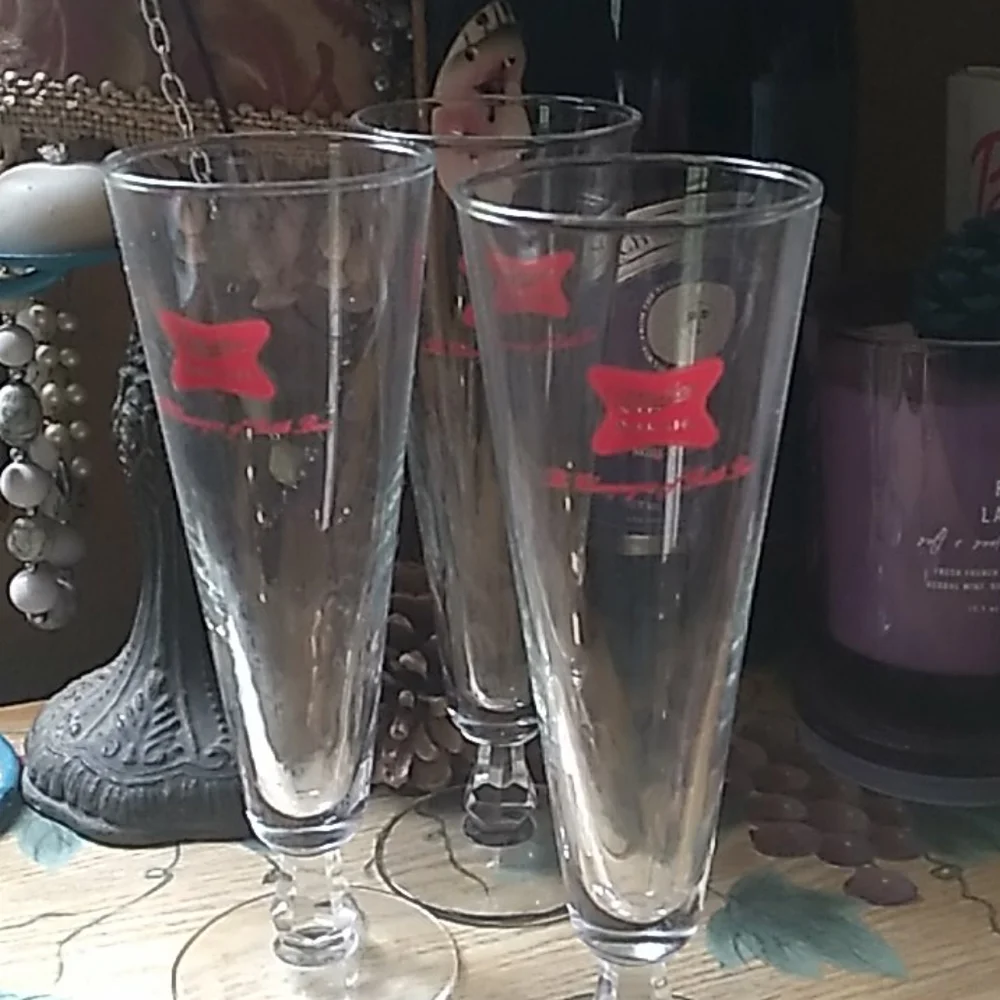Vintage 🥂 set