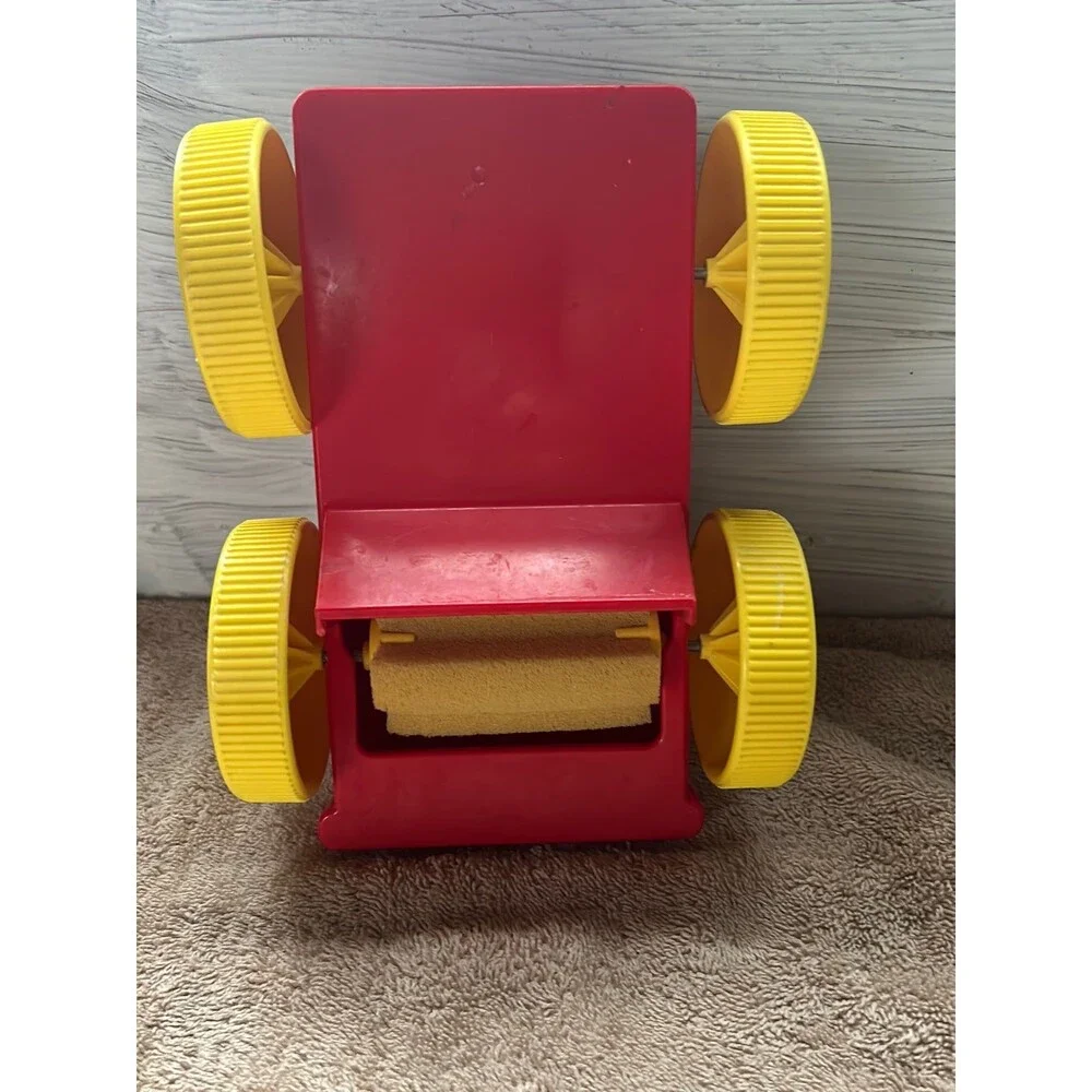 Tupperware toy red