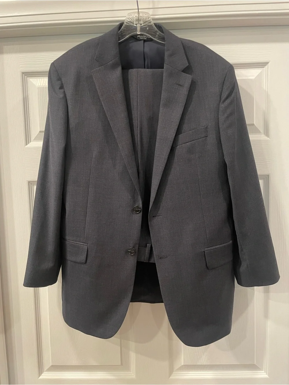 Jos. A. Bank Men's Dark Gray Slim Fit 41R Two-Button Suit 35W