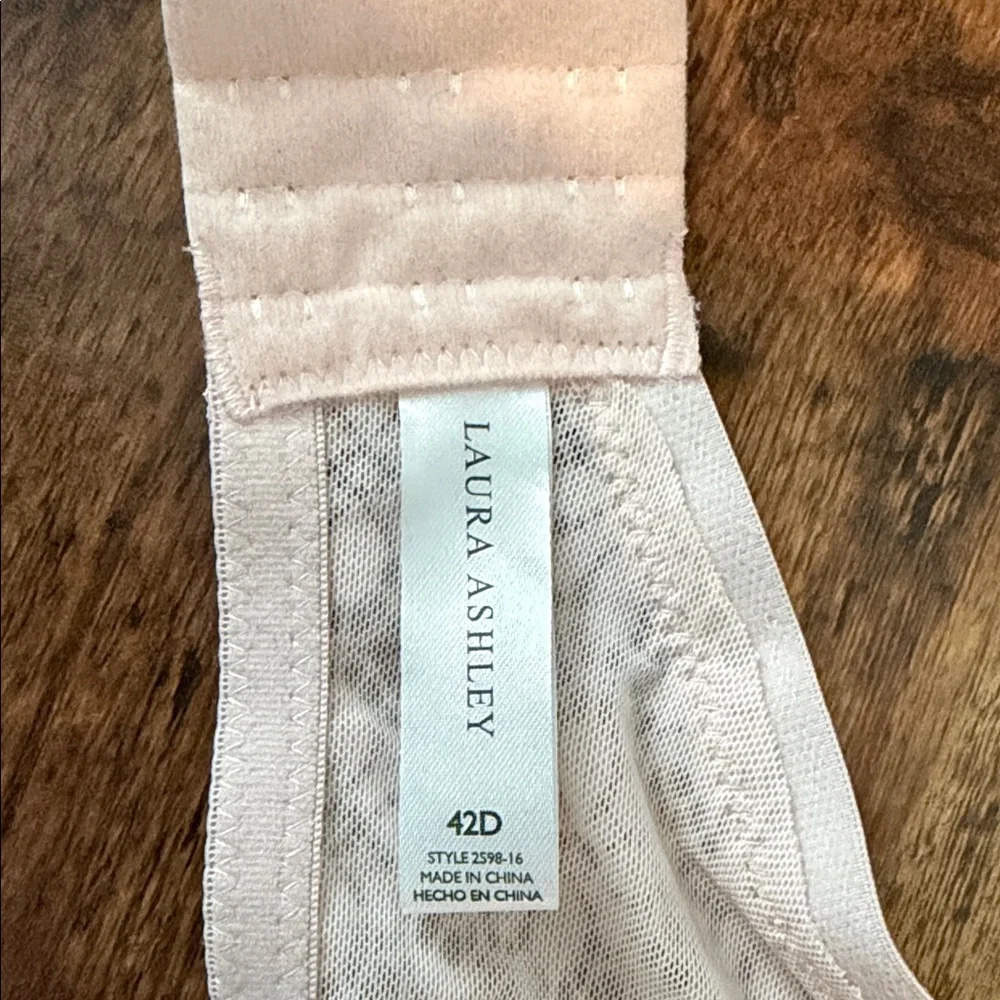 Laura Ashley laura ashley