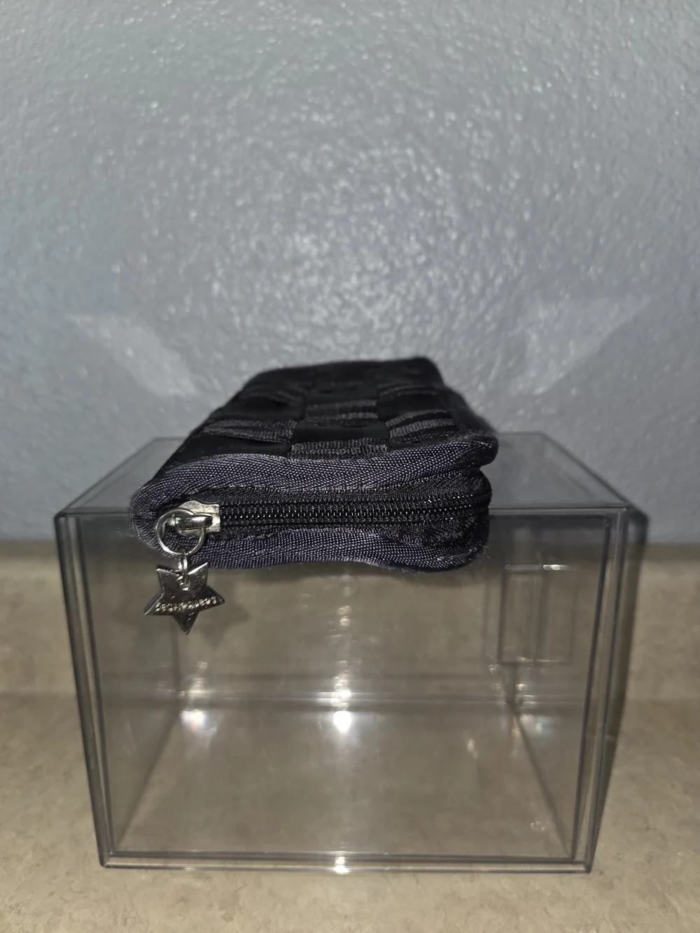Harveys its my wallet