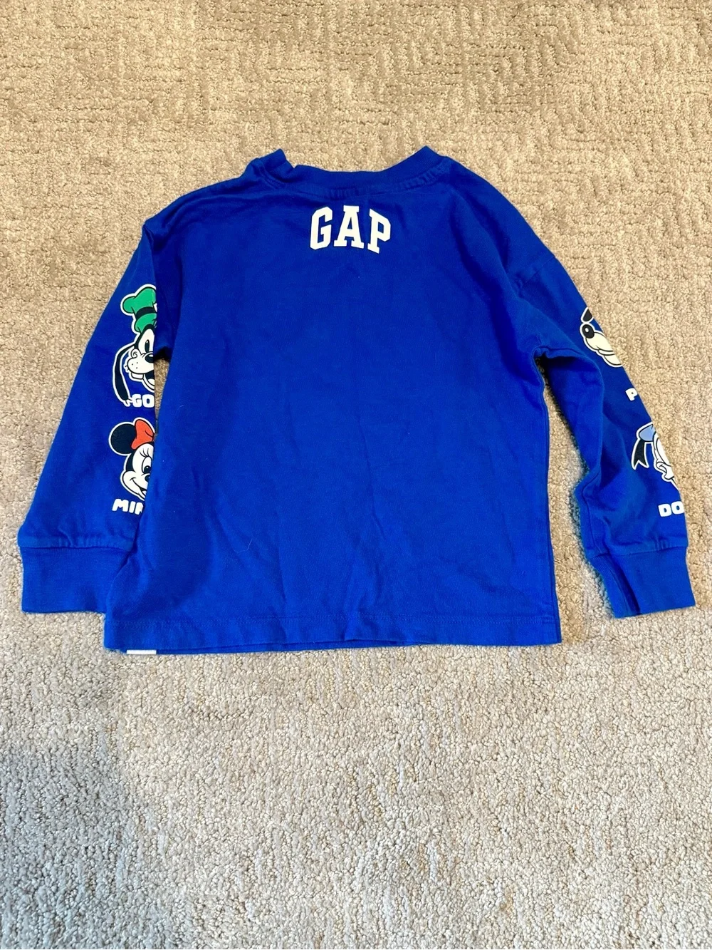 GAP x Disney Mickey and Friends Long Sleeve Graphic Tee | 3 Years (100 cm)