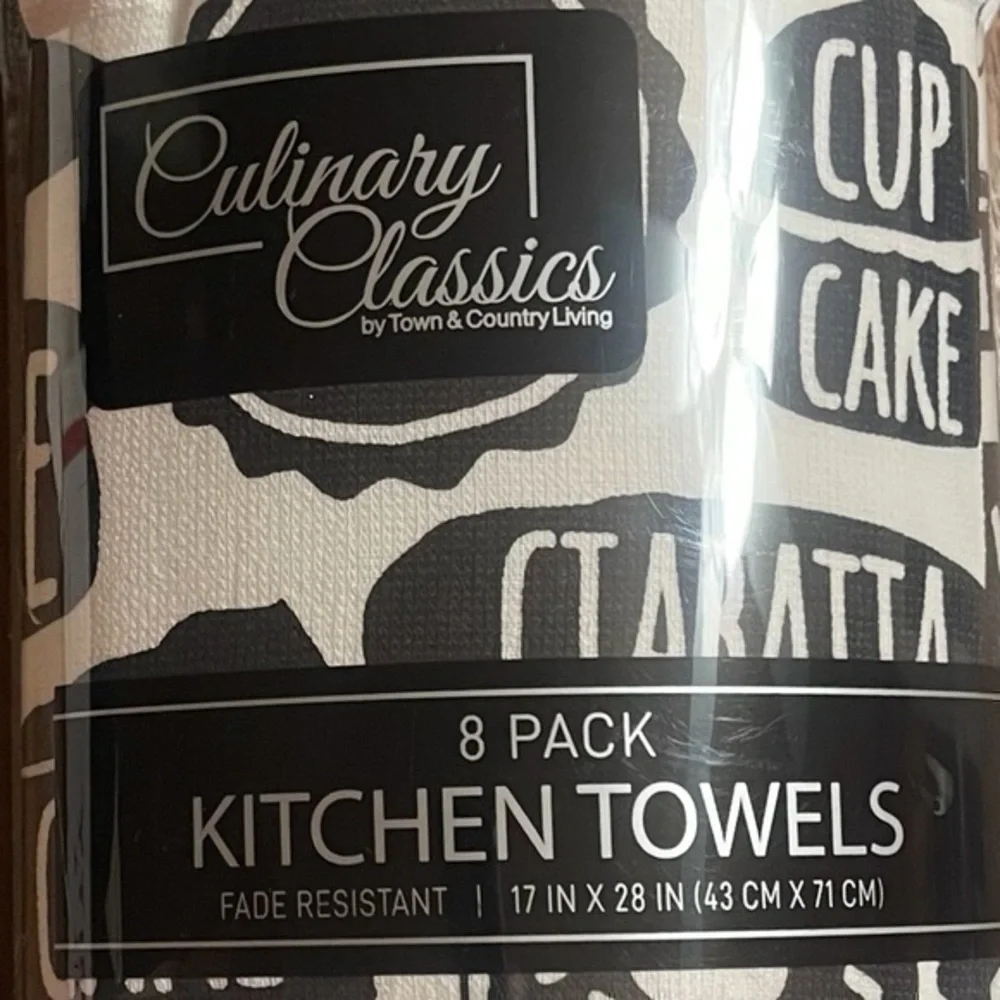 Town & Country Culinary Classics - Eight Piece Kitchen Towel Set - Bake Goods