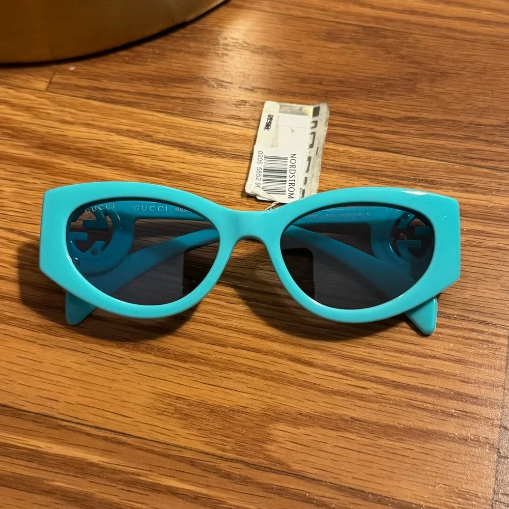 Gucci new pair