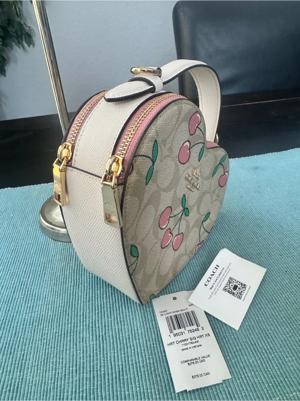 Coach heart crossbody