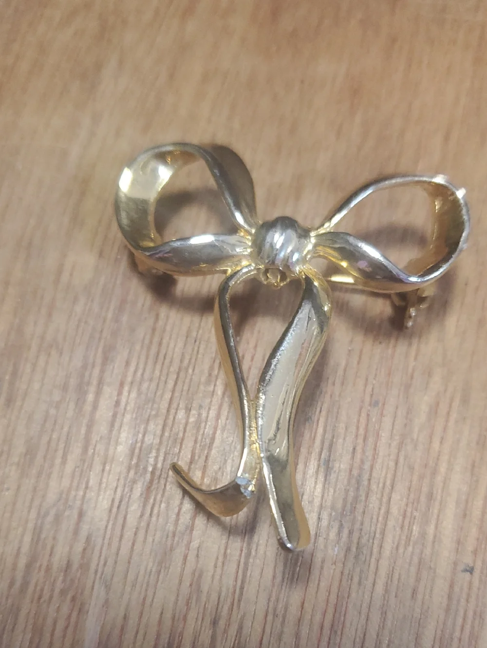 Gold Bow Pendant Necklace / Brooch - Elegant Gold Bow Jewelry BD