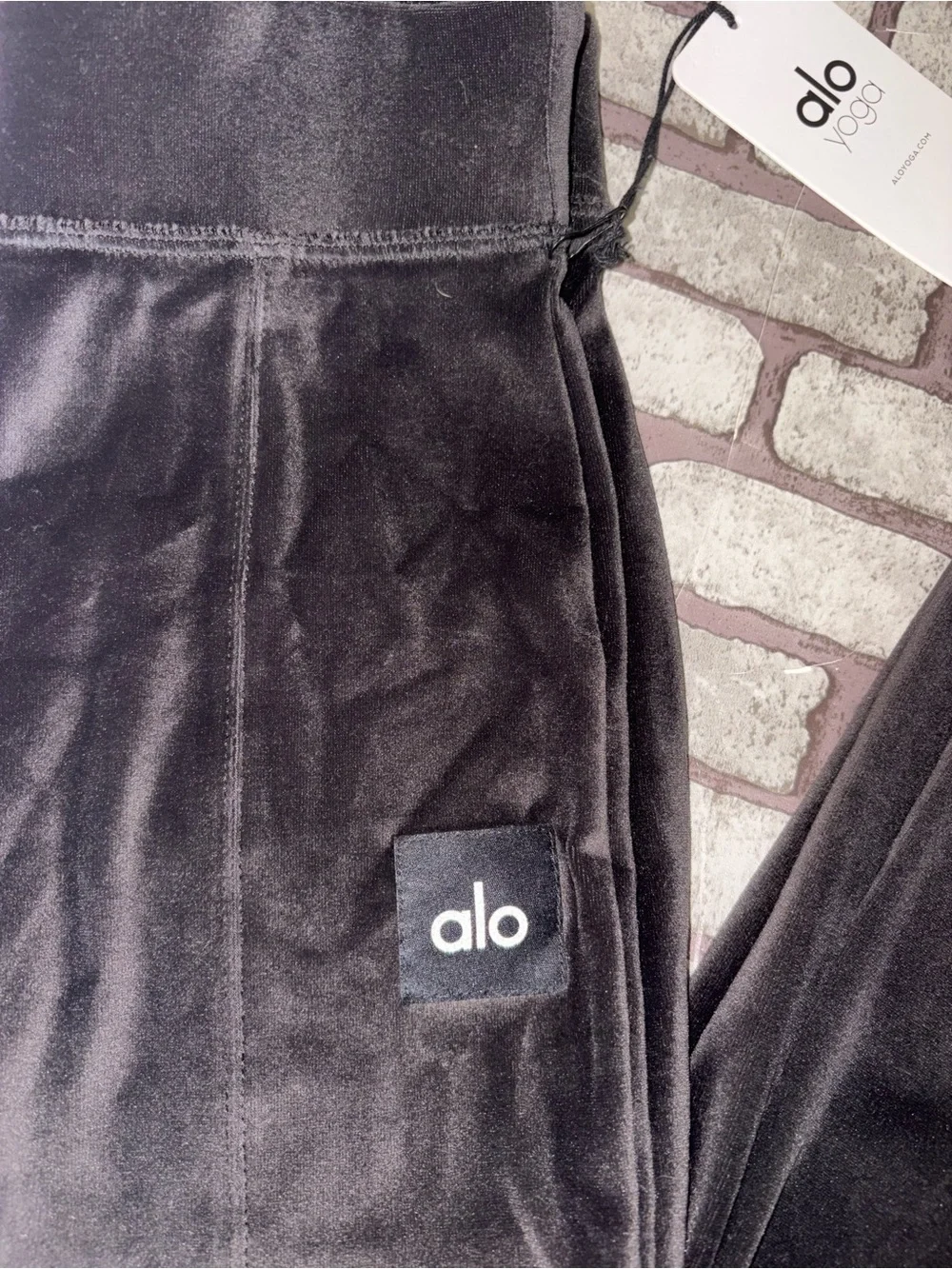 ALO Yoga alo yoga