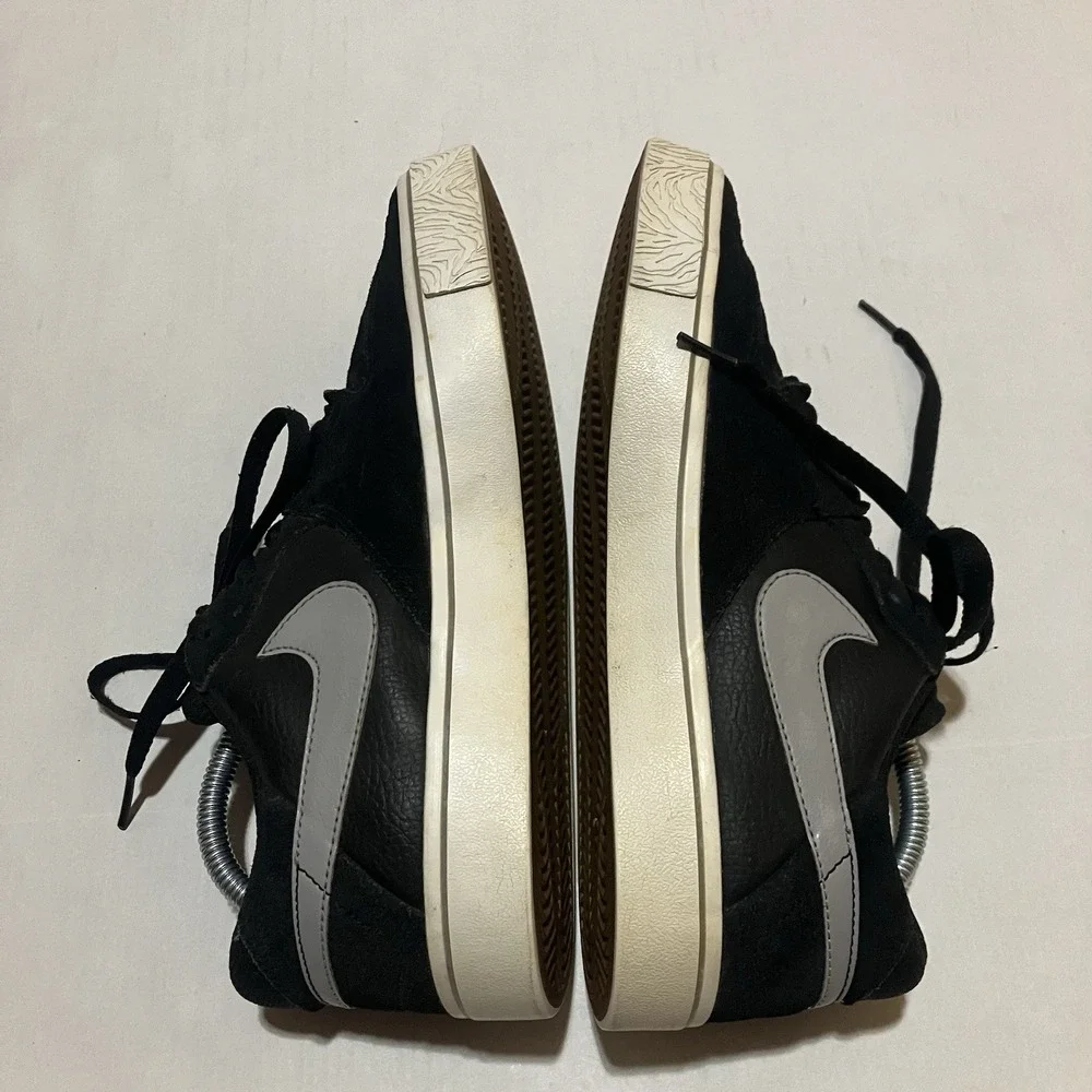 Nike pre owned