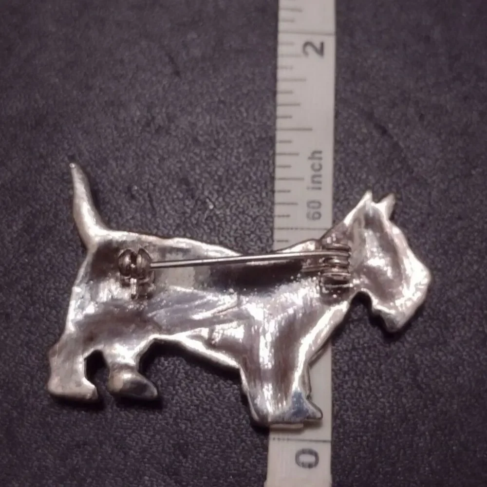 Unbranded adorable silver