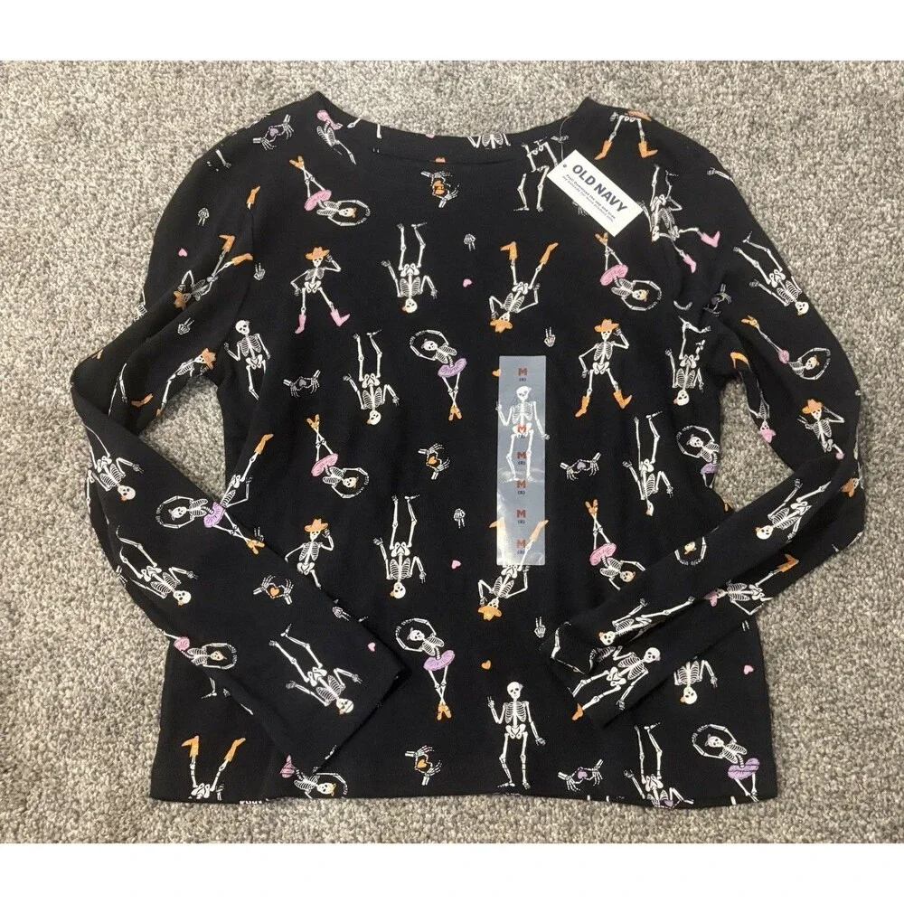 Girls Skeleton T-Shirt Size Medium NWT A3