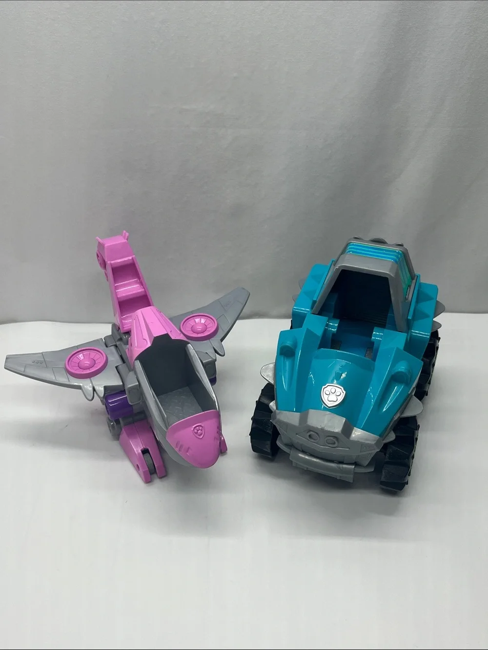 Paw Patrol Dino Rescue Delux vehicle and Pink Flight Dino Rescue Sky Patrol