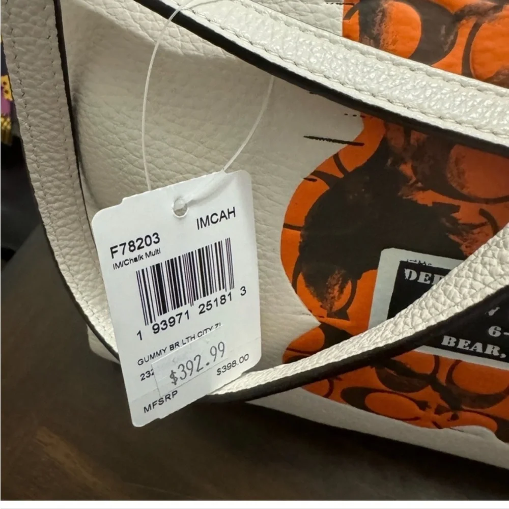 Coach nwt vandal