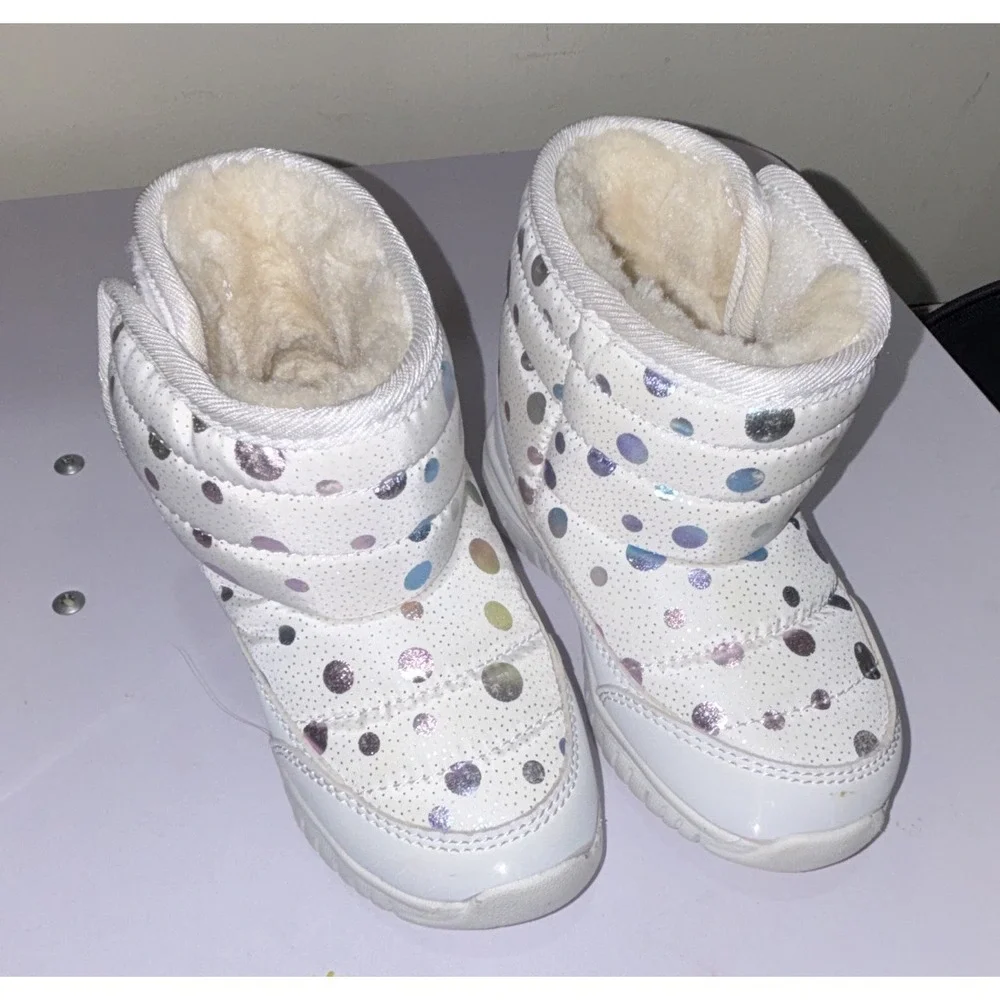 HOBIBEAR Unisex Kids Snow Boots White Polka Dot Faux Fur Lined Hook & Loop 6