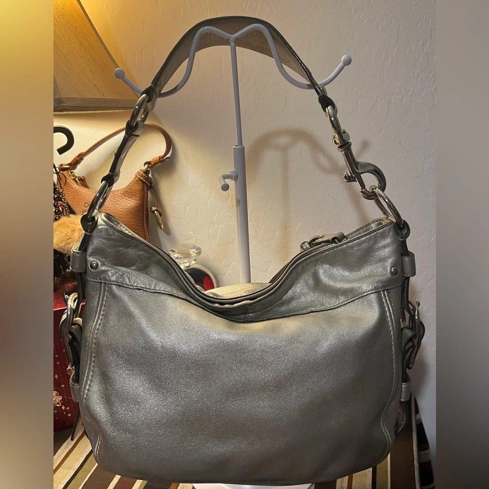 Coach 2008 Zoe Silver Leather Hobo Shoulder Bag Creed J0882-12671 (PIF)
