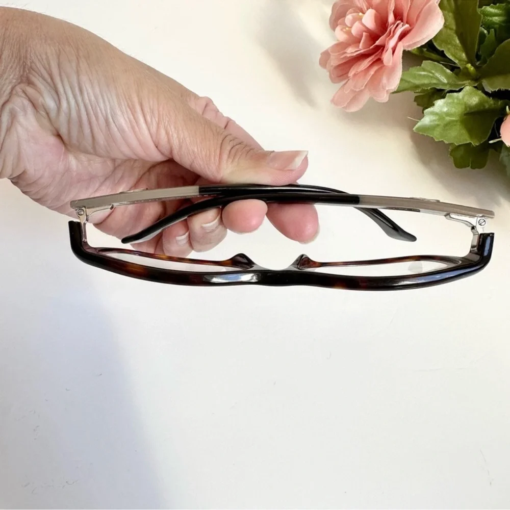 Gucci authentic havana