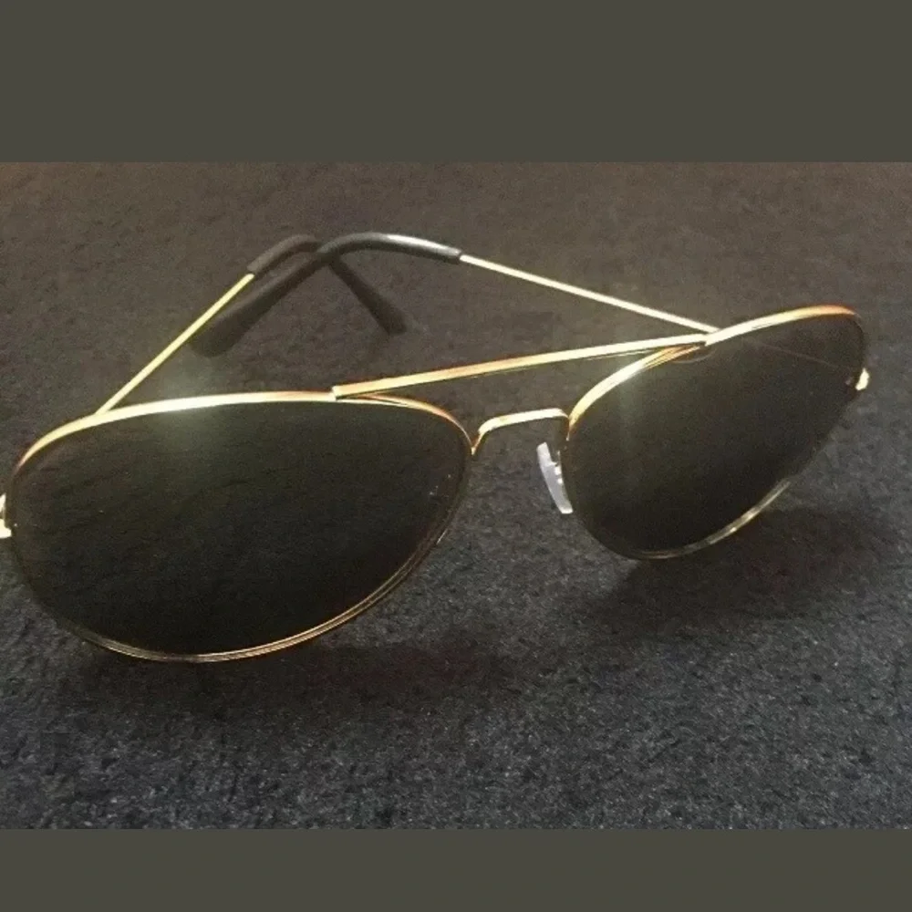 Assorted‎ Vintage sunglasses. Pick one.
