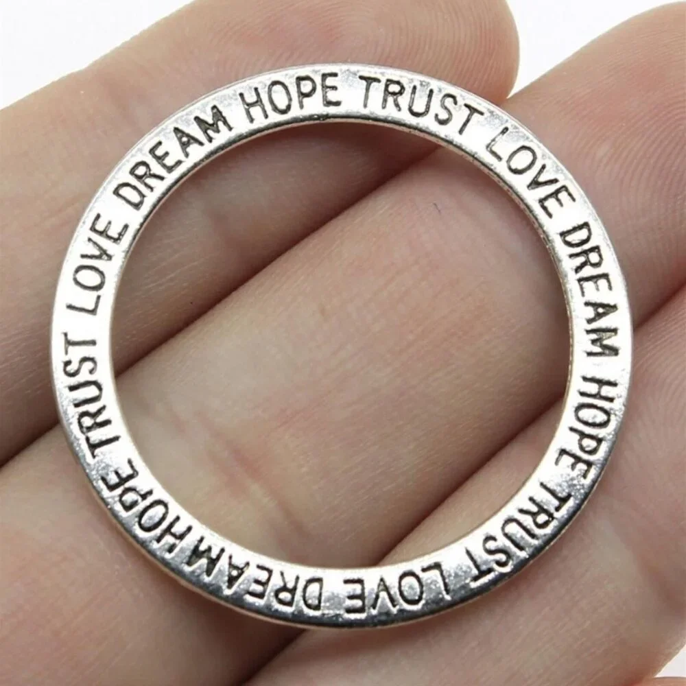 Affirmations Dream Hope Trust Love Silver Round Ring Link Circle Pendant 1 pc