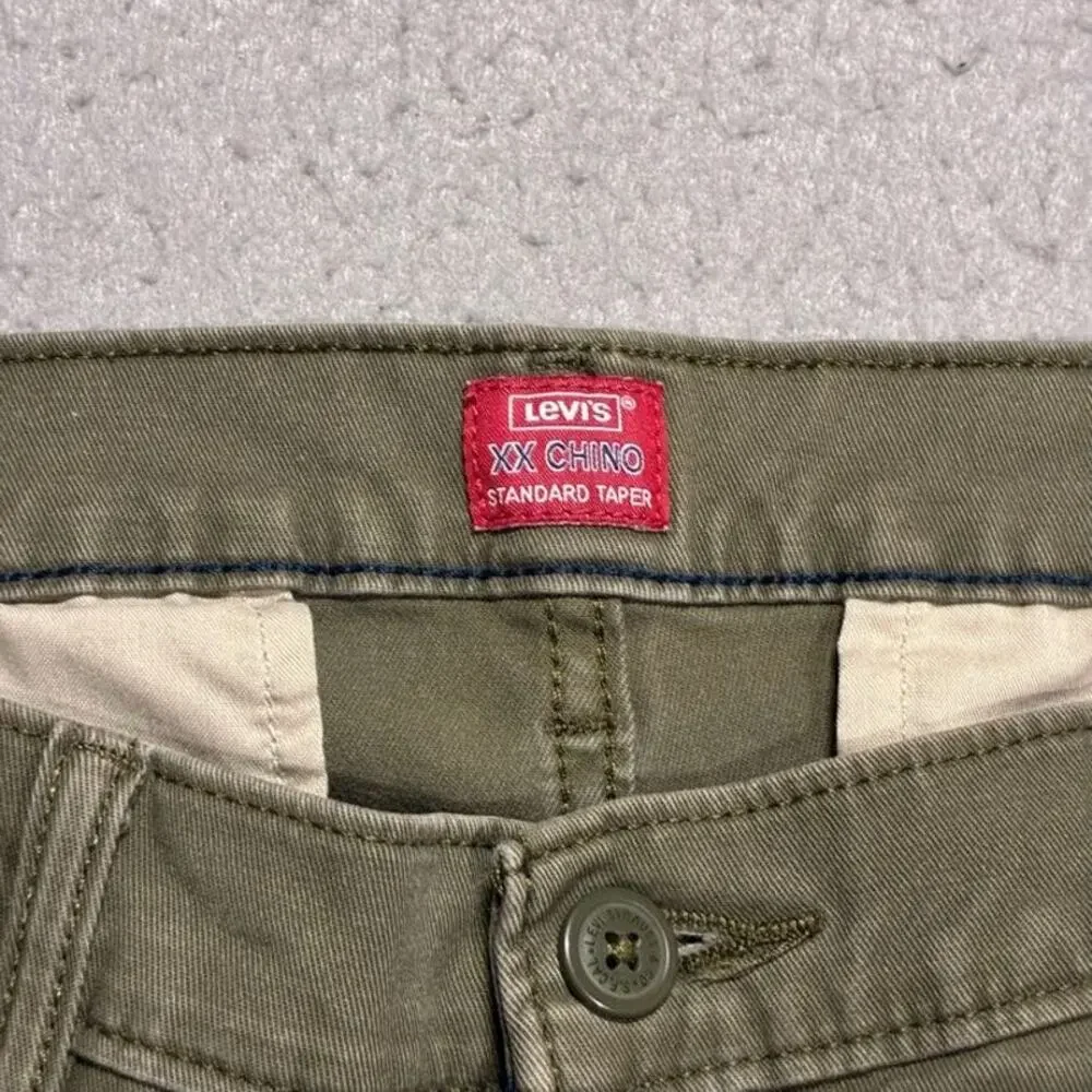 Levis good small