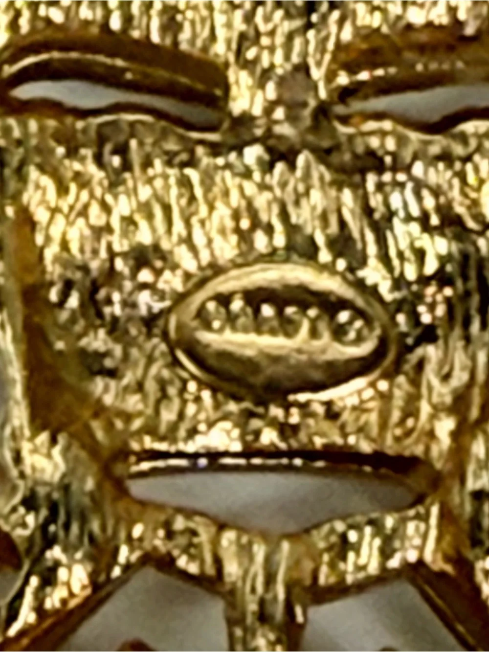 Crest vintage crown