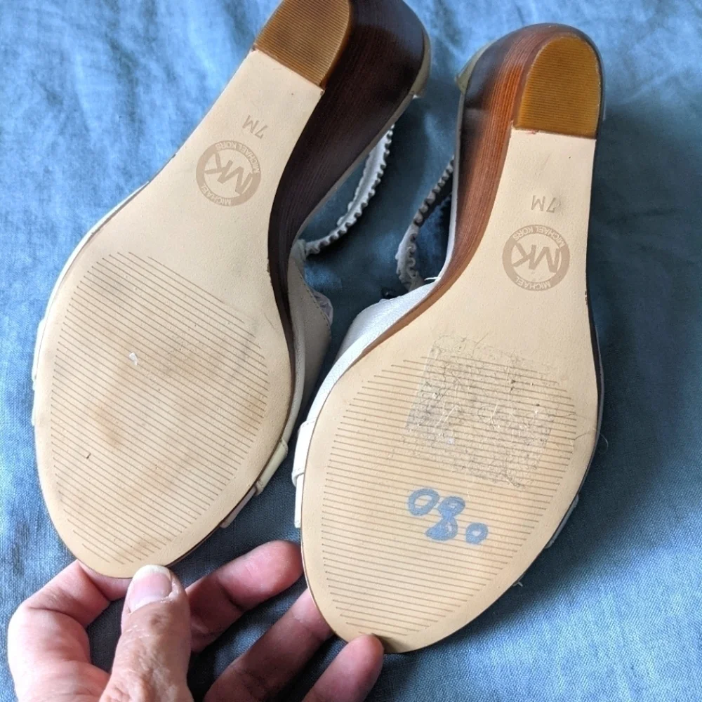 𝅺MICHAEL by Michael Kors Wedge Ivory Leather Sandal with Buckle and Zip Front 7