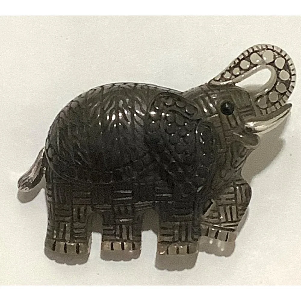 Artisan asian black