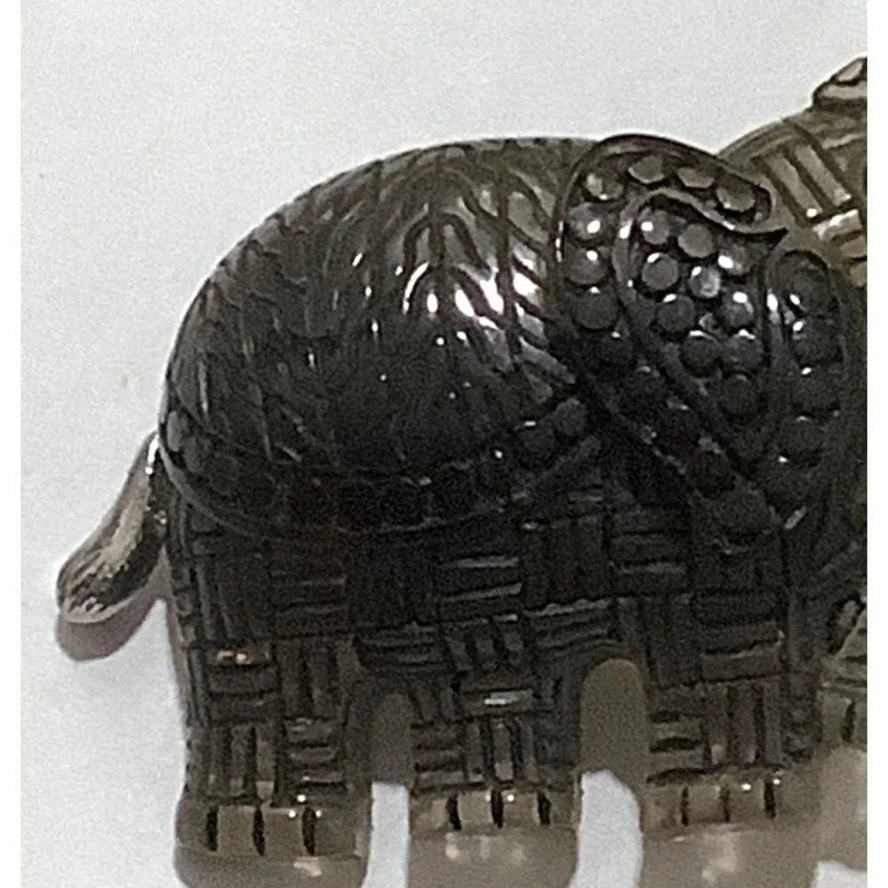 Artisan asian black